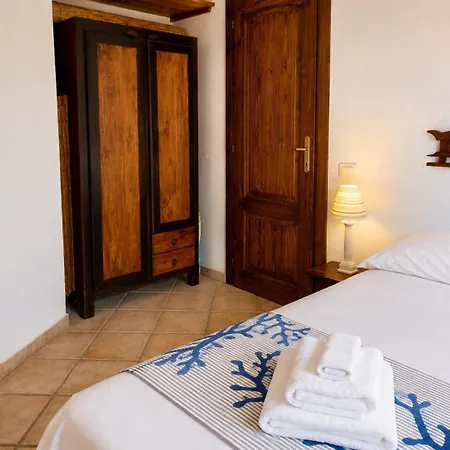 Ferienhaus Costa Blue Agrustos